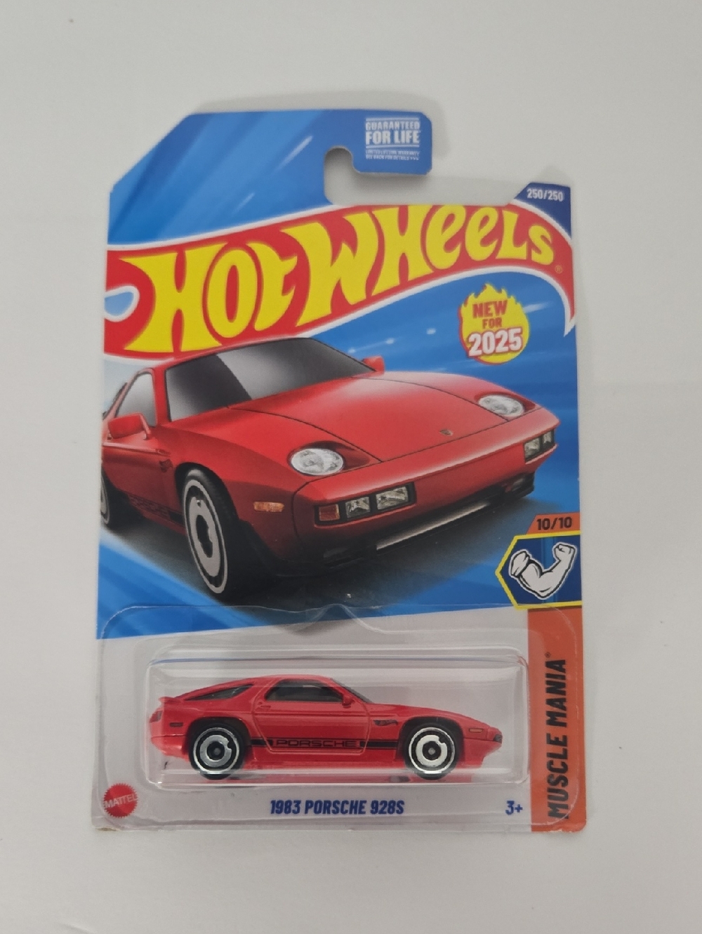 Mattel Hot Wheels Red 1983 Porsche 928S Toy Car